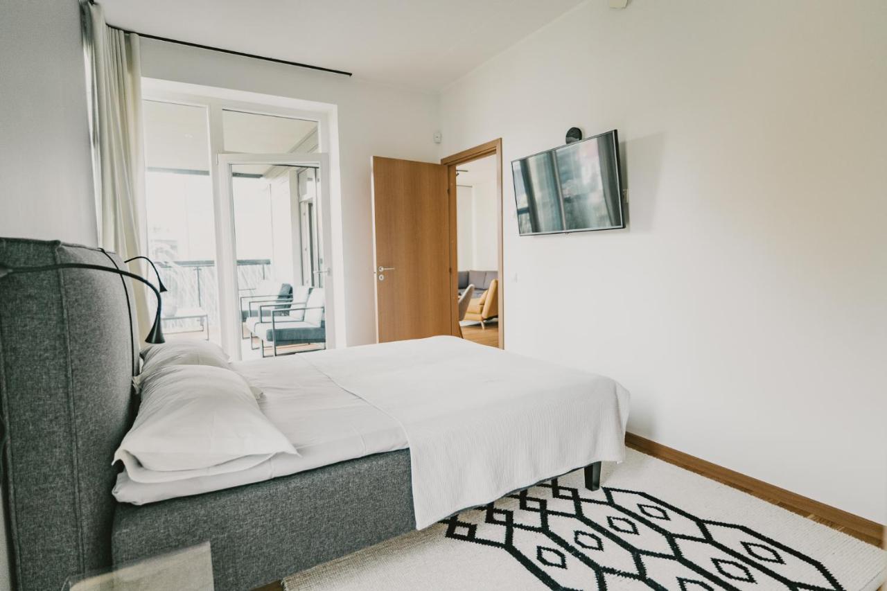 Oeoe Street Luxury Apartment With Terrace Tartu Buitenkant foto